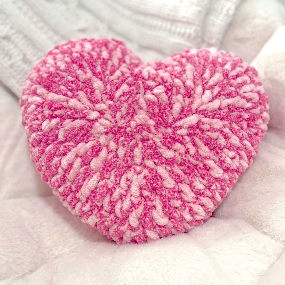 Valentine’s Day Heart Pillow